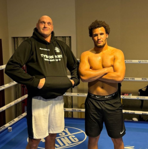 Tyson Fury ritiene che la sconfitta di Moses Itauma contro Hrgovic gli sia costata una carriera da 100 milioni di dollari.