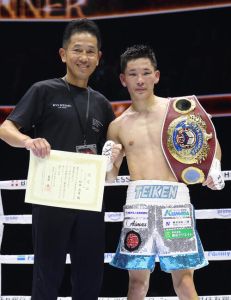 A Tokyo Ryusei Matsumoto vince il mondiale dei paglia “ad interim” WBO 