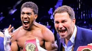 Il promoter Hearn non ritiene Fury in grado di battere Anthony Joshua nel derby di dicembre