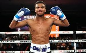  L'imbattuto Omari Jones sul ring di Orlando  travolge  Alan Sanchez alla seconda ripresa 