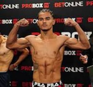 L'emergente panamense José “El Magnífico” Núñez contro Bryan Flores a novembre