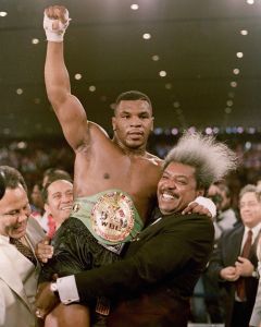 Mike Tyson racconta delle sue overdosi quasi fatali e il trattamento bizzarro che lo ha salvato