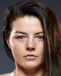 A Nottingham Sandy Ryan prevale per majority decision su Karla Zamora