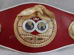 Albert Bell e Lucas Badhi  sfidanti al titolo Ibf.  Badhi in corsa anche per il Wba