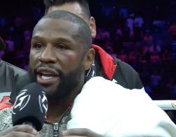 Mayweather conferma l'esibizione con Tyson ma anche il ritorno alla boxe attiva