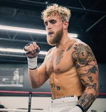Jake Paul dopo l'intervento chirurgico non sa se potrà ancora salire sul ring 