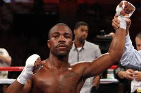 Il campione Wba Gary Antuanne Russell difende il titolo contro il duro Hiraoka.E' il netto favorito