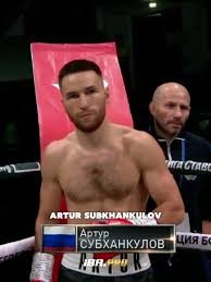A Mosca l'imbattuto  leggero Subkhankulov vince per kot  l'IBF Asia 