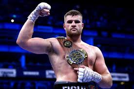 Johnny Fisher segnala 10 kg in più rispetto a Babic  per il  match del sabato sera a Londra 