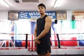 Un  motivatissimo Jaime Munguia rivela perchè  si sente in vantaggio su Canelo